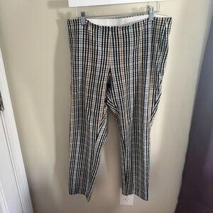 A New Day Women's Bi-Stretch Skinny
Pants Blue Plaid Size 10